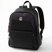 戦場ヶ原ひたぎモデルのバッグ。