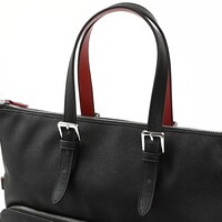 阿良々木暦モデルのバッグ。