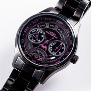 戦場ヶ原ひたぎモデルの腕時計。