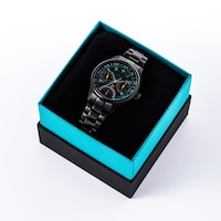 斧乃木余接モデルの腕時計ケース。