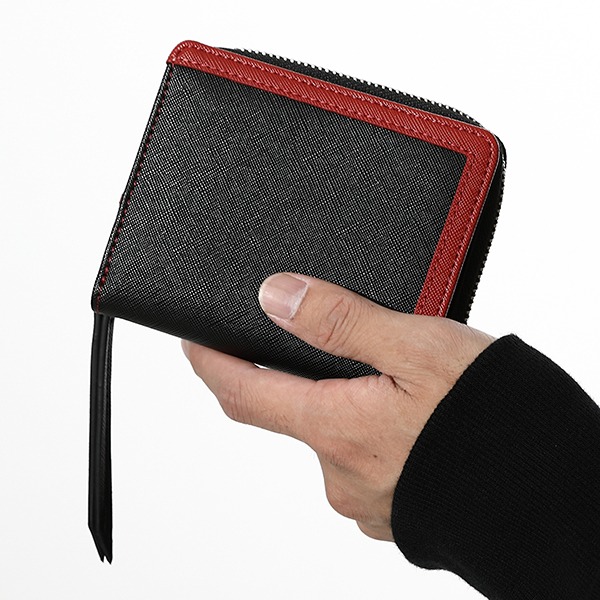 阿良々木暦モデルの財布。