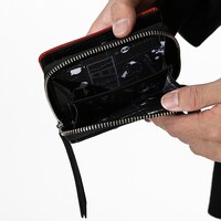 阿良々木暦モデルの財布。