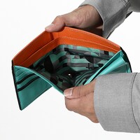 斧乃木余接モデルの財布。