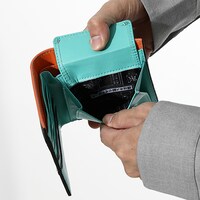 斧乃木余接モデルの財布。