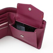 戦場ヶ原ひたぎモデルの財布。