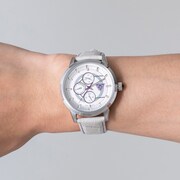 「Re:ゼロから始める異世界生活 腕時計 エミリアモデル」