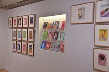 「長谷川町子の漫画創作秘話」の様子。