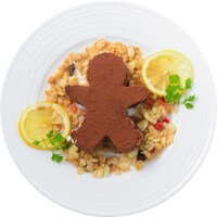 第1期メニューの「キース特製！土人形型ティラミス」。