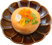 第2期メニューの「緑の手!カタリナ様に捧ぐフラワードーナツ」。