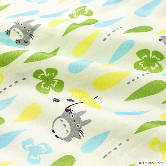 「となりのトトロ レインバッグ 雫とクローバー」