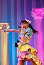 萌黄えも役の久保田未夢。