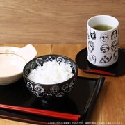 「茶碗　巨人だらけ」と「湯のみ　巨人だらけ」。