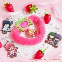 「東京ミュウミュウ 20thスペシャルラバーマスコット」と「東京ミュウミュウ ストロベルベル 20th memorial edition」。