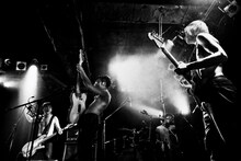 突然少年（撮影：菊池茂夫）