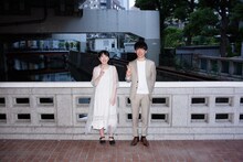 米代恭とDJ 松永（Creepy Nuts）。