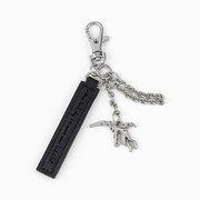 トートバッグのチャーム。