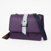 鯰尾藤四郎モデル