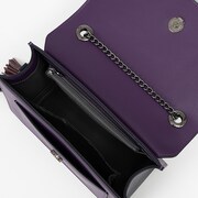 鯰尾藤四郎モデル