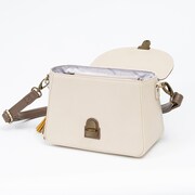 前田藤四郎モデル