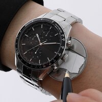 腕時計の使用イメージ。