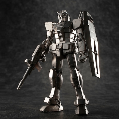 「ガンダリウム合金モデル 1/144 RX-78-2ガンダム」