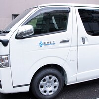 「マグネットステッカー篠原重工」の使用例。