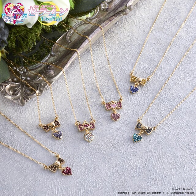 「ハートクリスタルアクセサリーシリーズ Eternal バージョン」のネックレス。