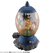 「保育カプセルの中のカカロット」