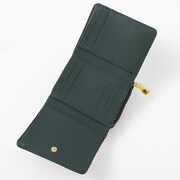 HE★VENS・帝ナギモデルの財布。