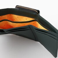HE★VENS・桐生院ヴァンモデルの財布。