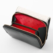 HE★VENS・鳳瑛一モデルの財布。