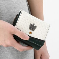 HE★VENS・桐生院ヴァンモデルの財布。