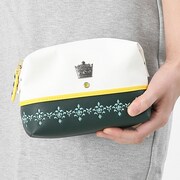 HE★VENS・帝ナギモデルのポーチ。