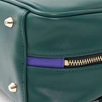 HE★VENS・鳳瑛二モデルのリュック。