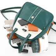 HE★VENS・桐生院ヴァンモデルのリュック。