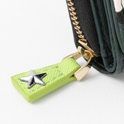 HE★VENS・天草シオンモデルの財布。