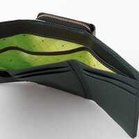 HE★VENS・天草シオンモデルの財布。