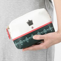 HE★VENS・日向大和モデルのポーチ。