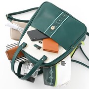 HE★VENS・天草シオンモデルのリュック。