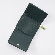 HE★VENS・天草シオンモデルの財布。