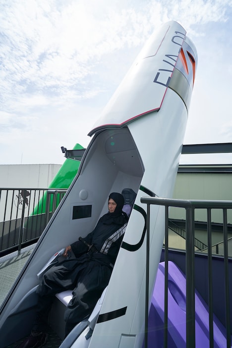 「エヴァンゲリオン京都基地」の様子。