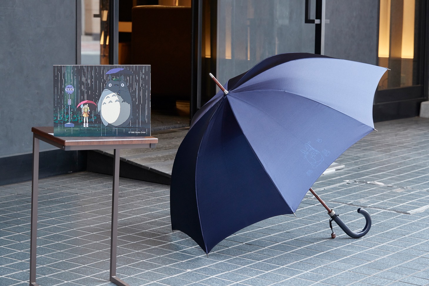 「トトロの雨傘」（開発中画像）