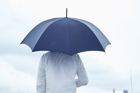 「トトロの雨傘」(開発中画像)