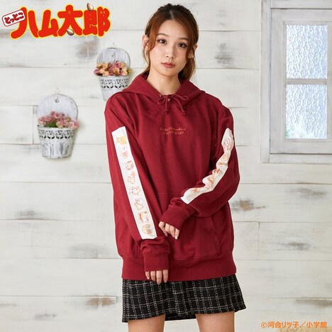 「とっとこハム太郎 パーカー」の「袖ラインパーカー」。