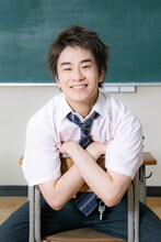 前田旺志郎扮する天城駿。