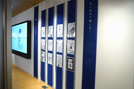 複製原画の展示コーナー。