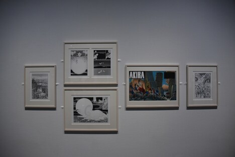 セクション1「破壊と復興の反復」より。