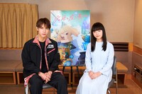 左から中川大志、清原果耶。