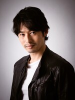 湯本鉄平役の真壁勇樹。