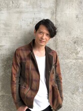 坂守信雄役の窪寺昭。